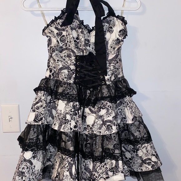 H&RLondon Skull & Rose Dress - Picture 3 of 3